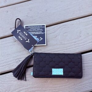 NWT NANETTE LAPORE Black Charging Wallet with Handle & RFID & Decor Tassel